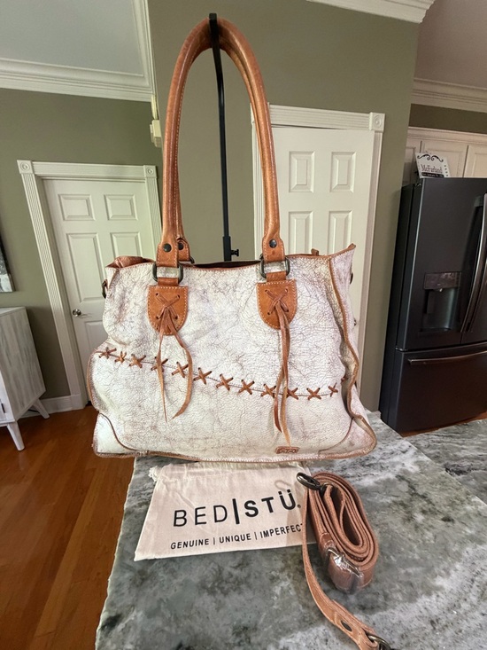 BED|STU Handbags - BED|STU Bruna White & Tan Distressed Leather Shoulder Tote